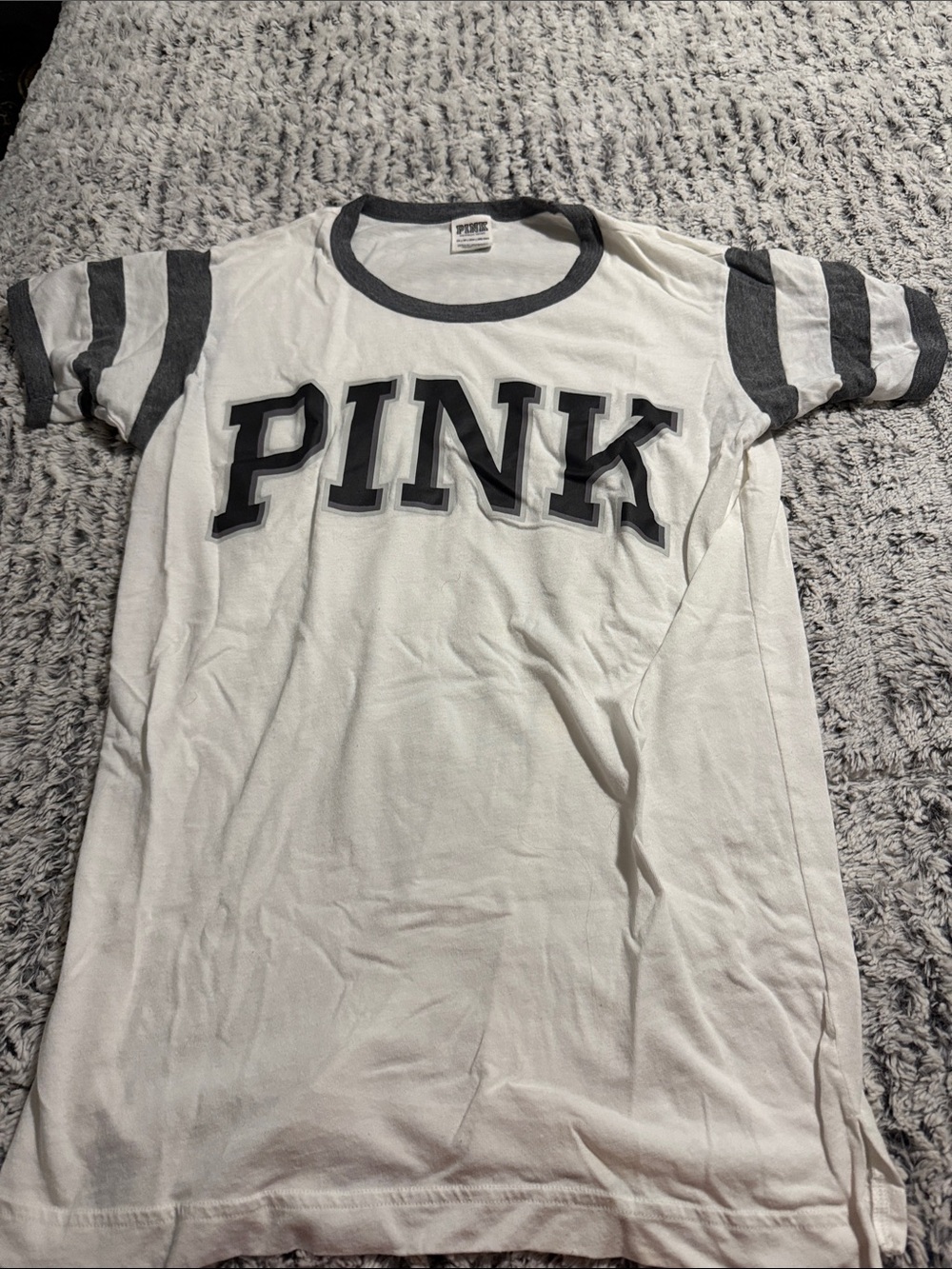 PINK Victoria's Secret White Tee with Gray Trim & Logo